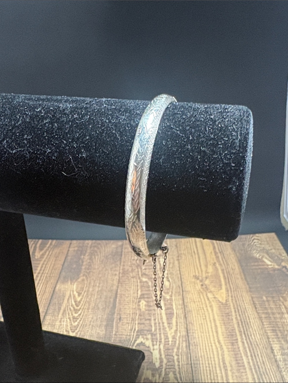 sterling silver vintage etched bangle bracelet